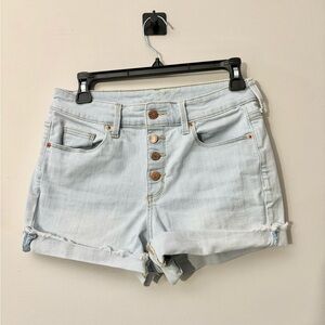 Universal Thread light wash denim shorts size 4